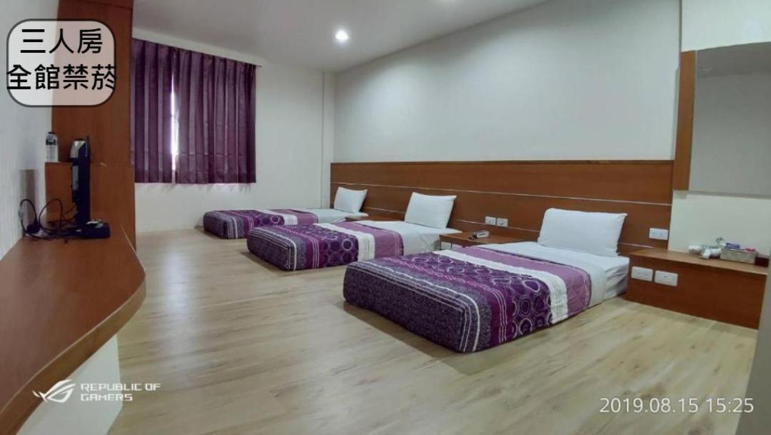 Fu Men Hotel Pingtung Buitenkant foto