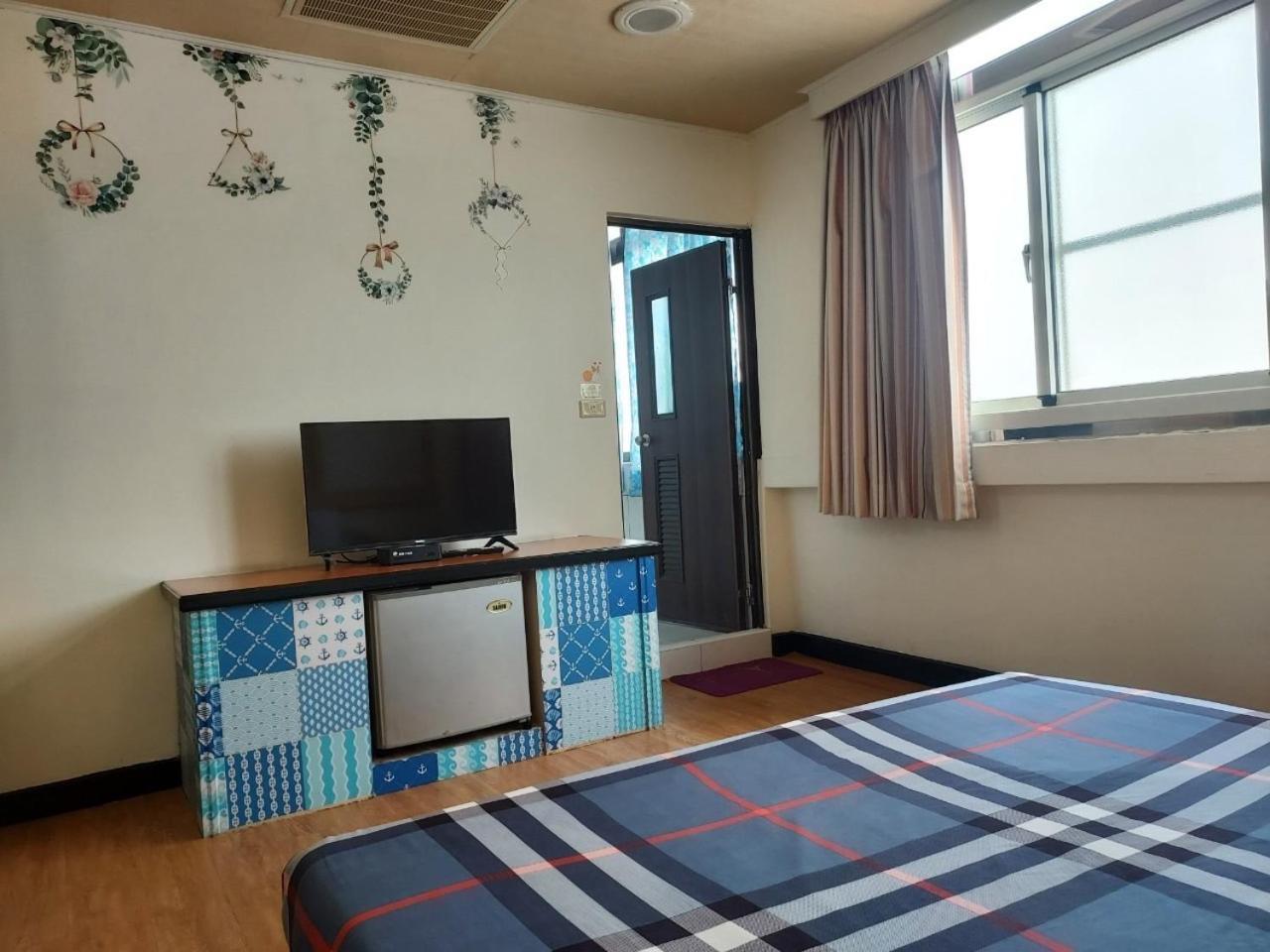 Fu Men Hotel Pingtung Kamer foto
