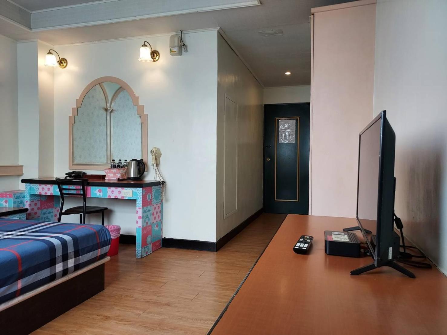 Fu Men Hotel Pingtung Kamer foto