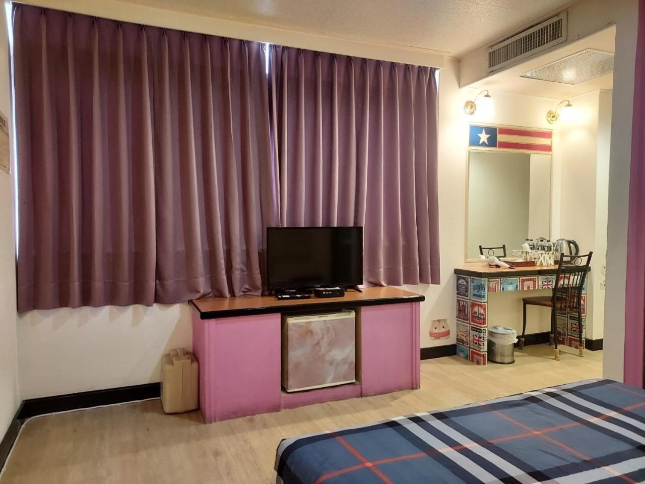 Fu Men Hotel Pingtung Kamer foto