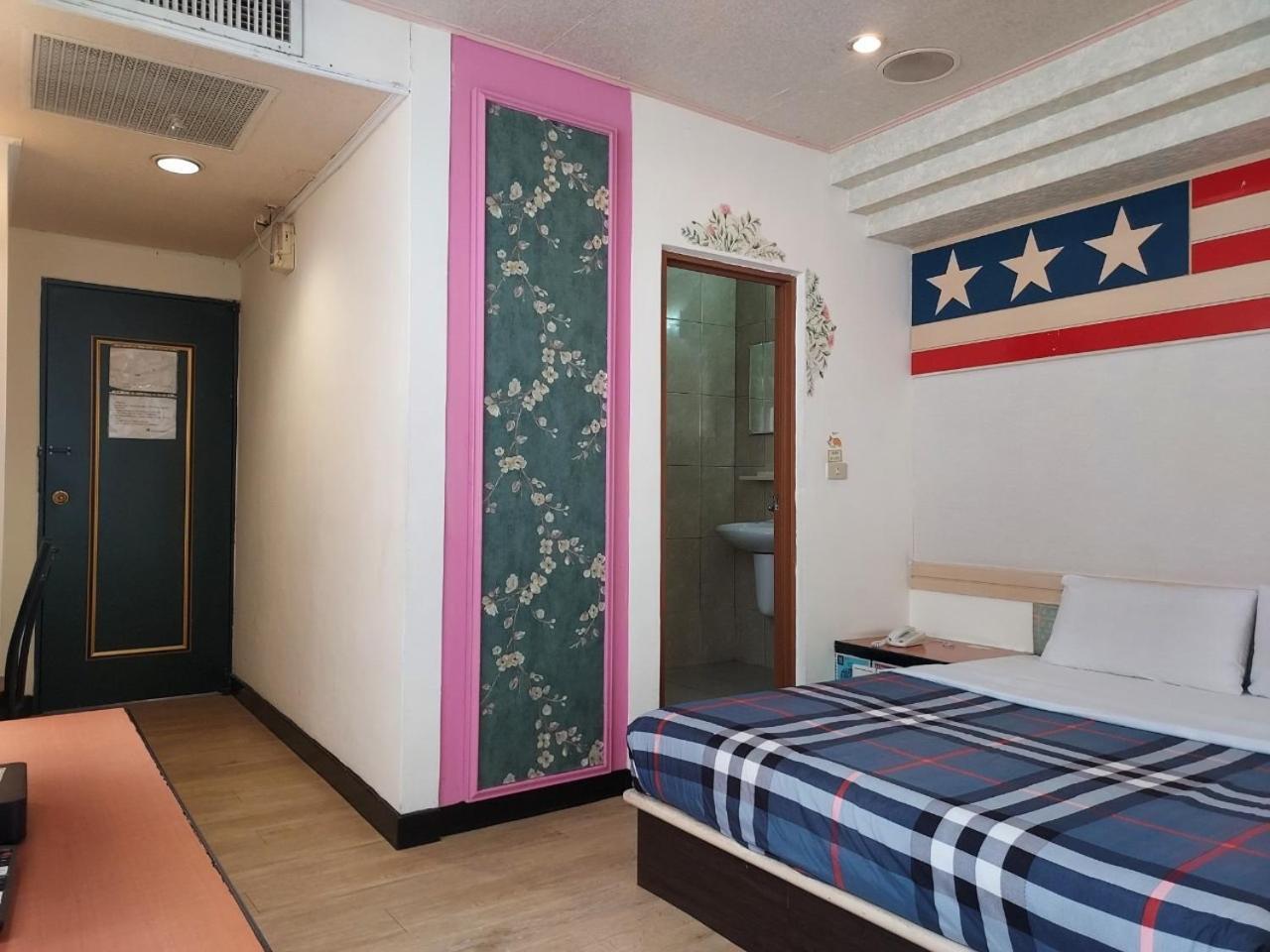 Fu Men Hotel Pingtung Kamer foto