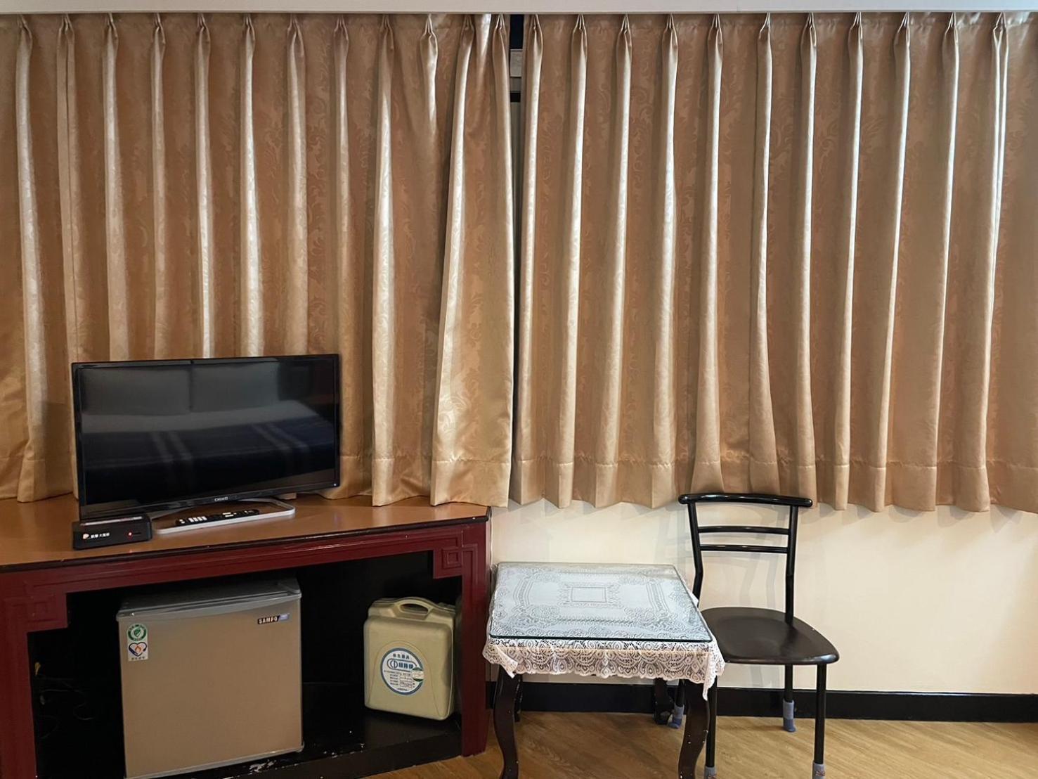 Fu Men Hotel Pingtung Kamer foto