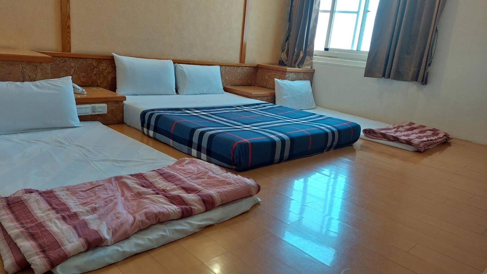 Fu Men Hotel Pingtung Kamer foto